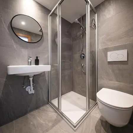 Σαλέ Mountain - In Bike Out Ζόλντεν