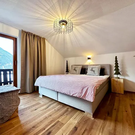 Alpesi faház Mountain - In Bike Out